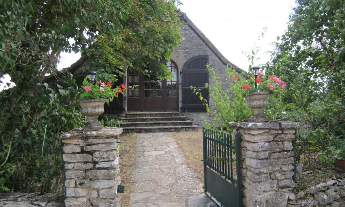 Marcilhac-sur-Cele House | Gîtes de France® - gite de la grange