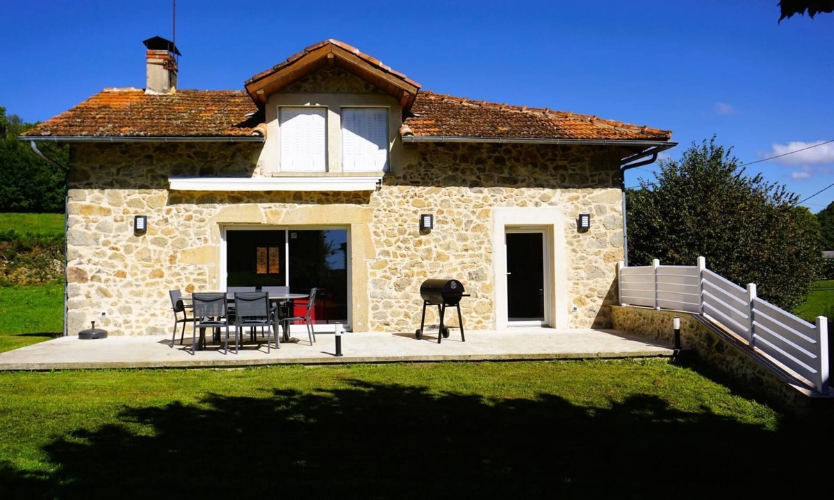 Bessonies House | Gîtes de France® - Gîte du Fau