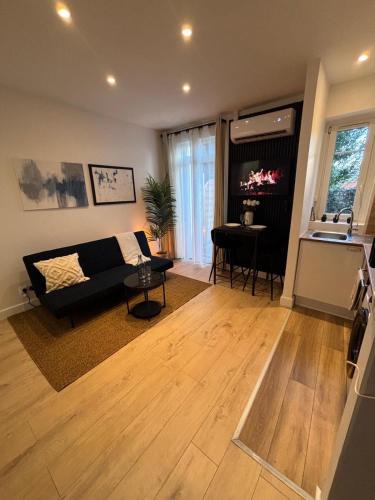 Alfortville Apartment | Garden Suite Paris - À 10 min de Paris - Gare de Lyon - Bercy