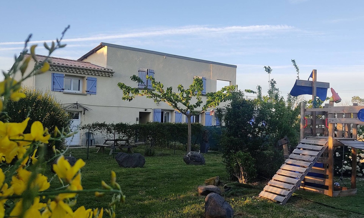 Montelimar Apartment | Gite du Couchant, Solo ou en Couple, Clim Réversible, au Calme