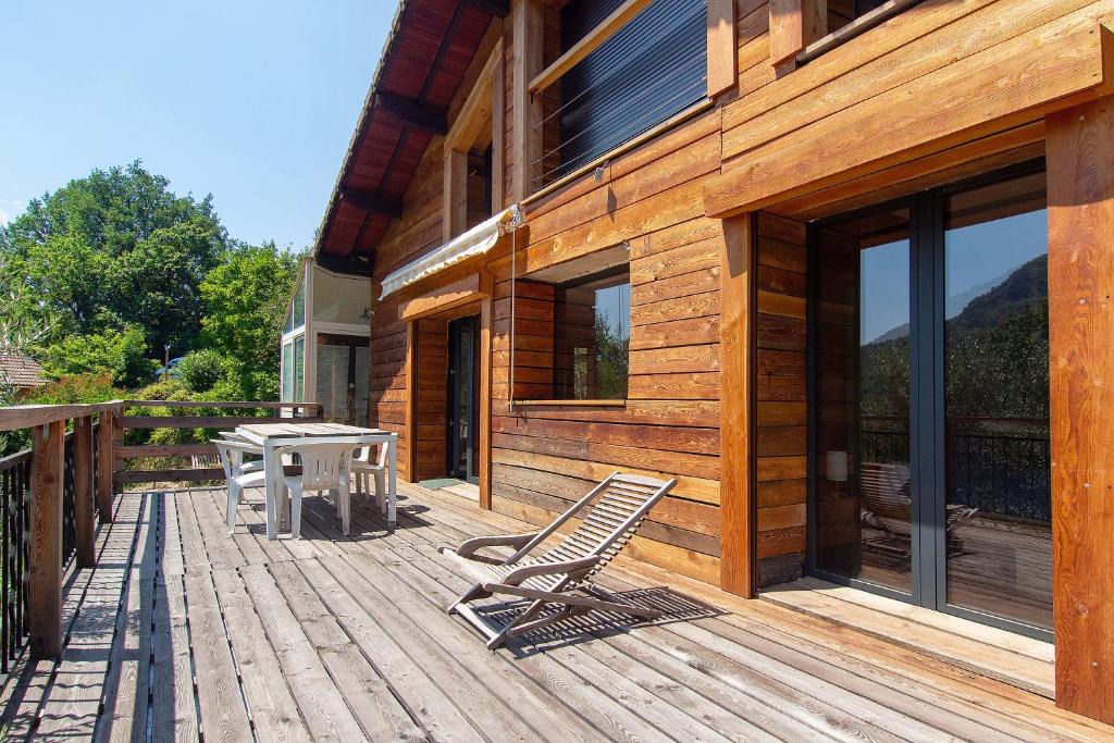 Belvedere Apartment | Gite Les Grillons