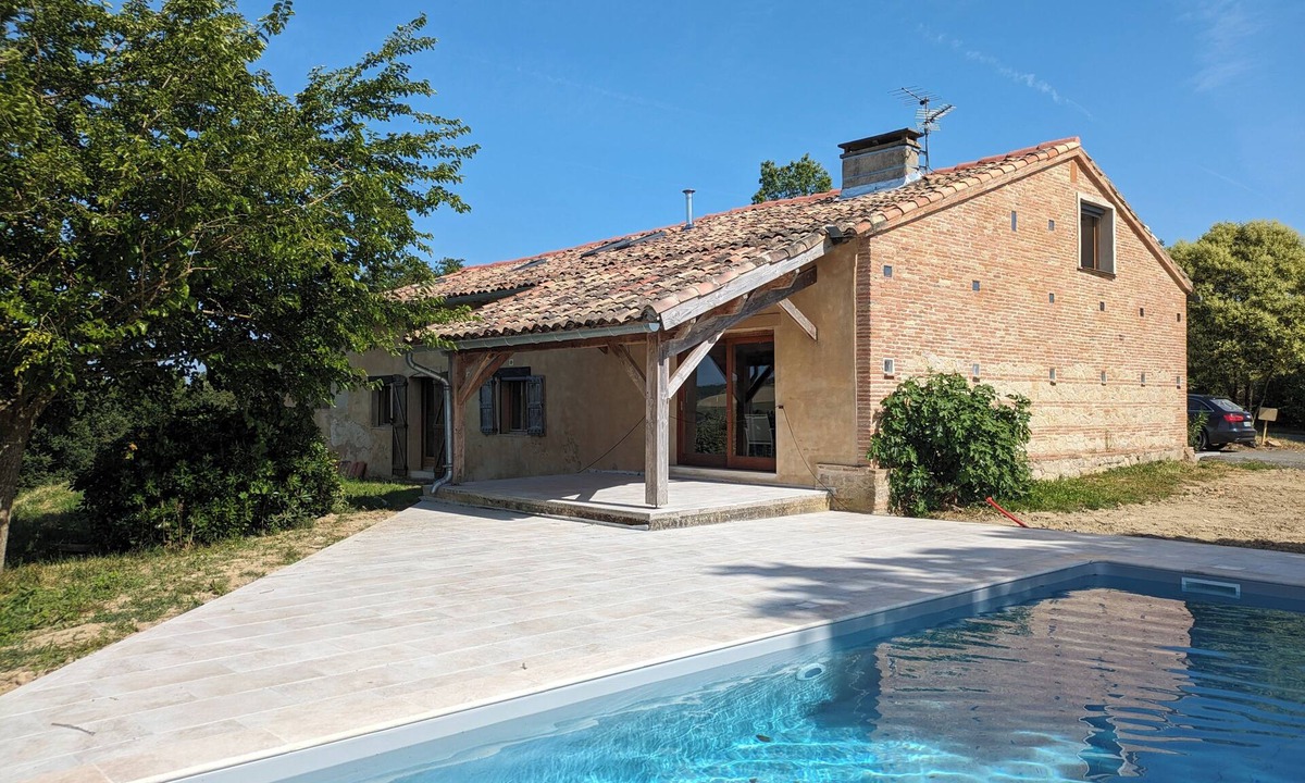 Monclar-de-Quercy House | Gite Mondurausse with swimming pool and breathtaking views