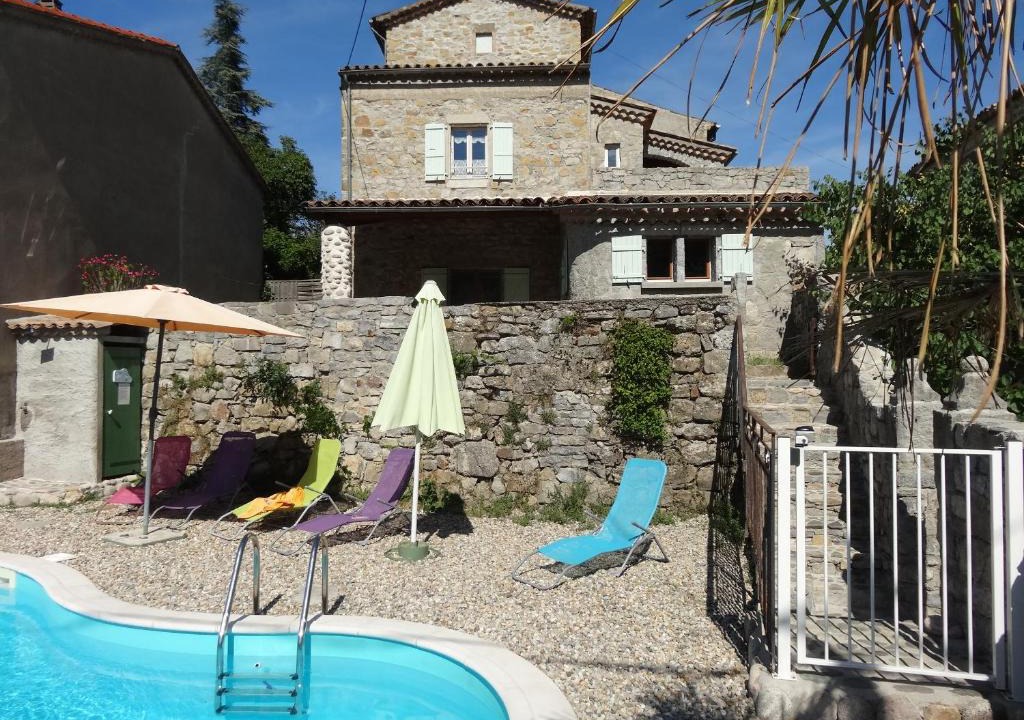 Saint-Paul-le-Jeune House | Gites les Eaux Claires