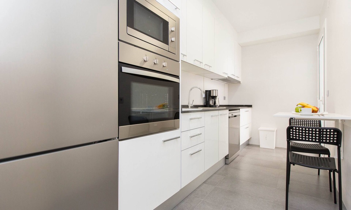 L'Antiga Esquerra de l'Eixample Apartment | Golden Central Muntaner apartment in Barcelona