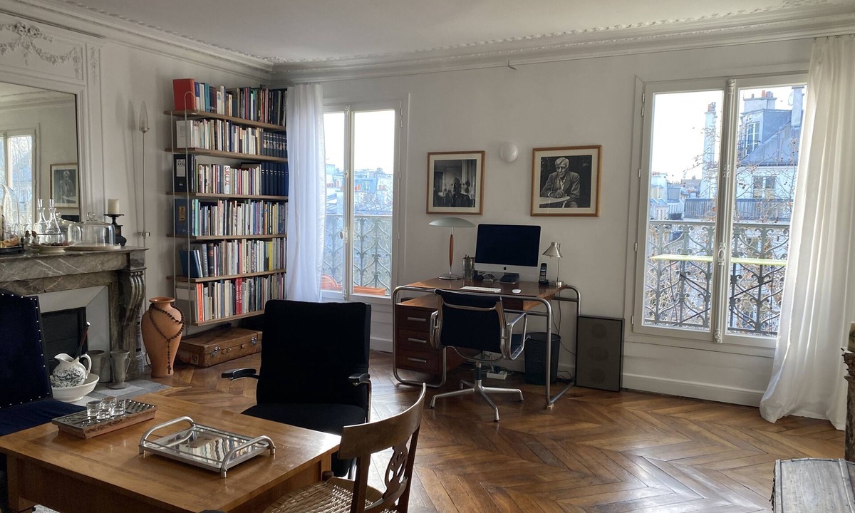 Porte-Saint-Martin Apartment | Grand Appartement Pour 4-5 Voyageurs Près Gare de L´est Dans un Quartier Vivant