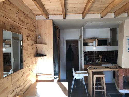 Pra Loup Apartment | Grand studio duplex mezzanine.