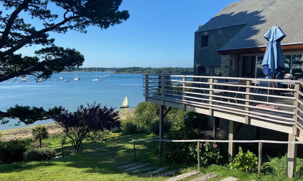 Ile-aux-Moines Villa | Grande Maison D'architecte sur la Petite Plage