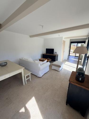 Mios House | Grange 4 couchages
