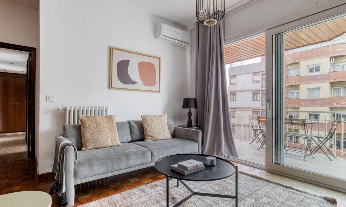 Sant Gervasi Apartment | Great Galvany 4BR w/Balcony, Fully Furnished, by Blueground