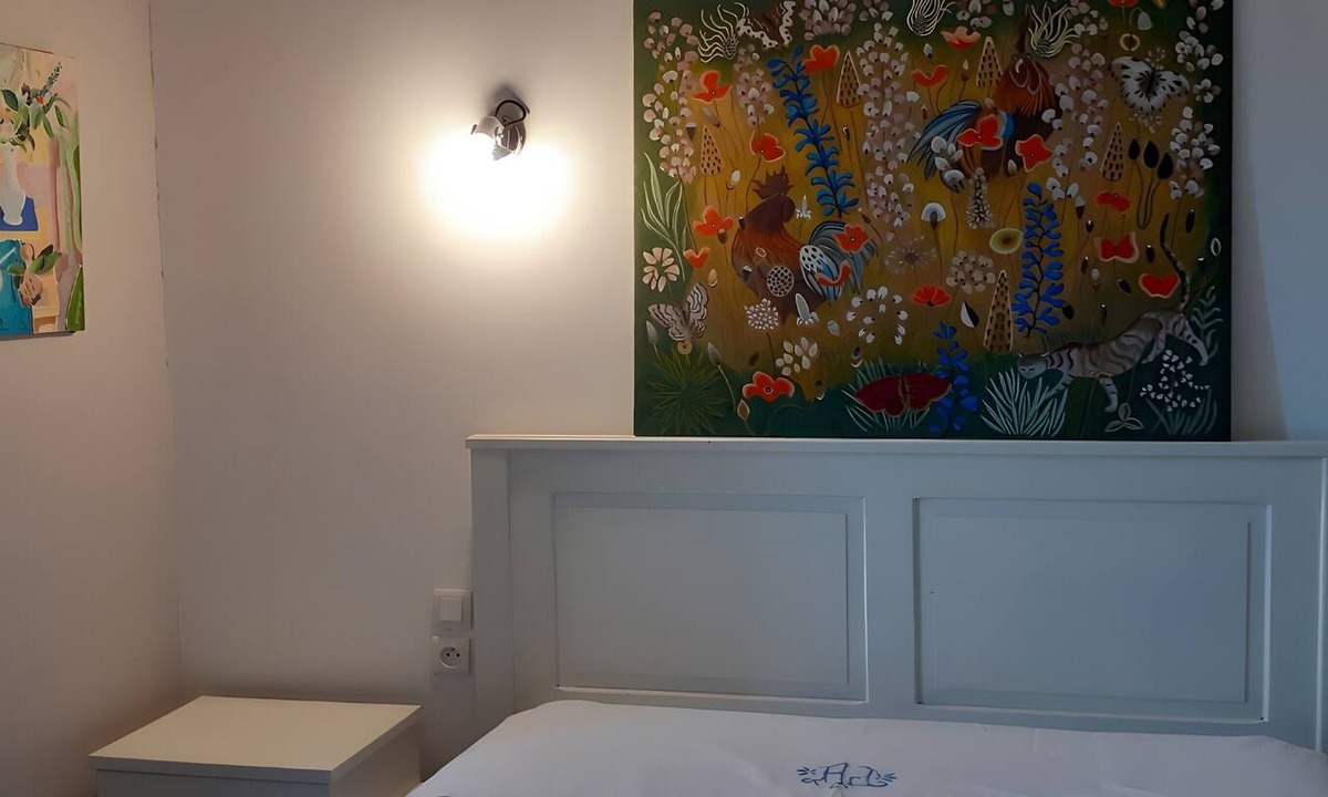 Valence-d'Albigeois Bed & Breakfast | Guest Room “La Ferme Du Marronnier” with Private Terrace, Shared Garden, and Wi-Fi