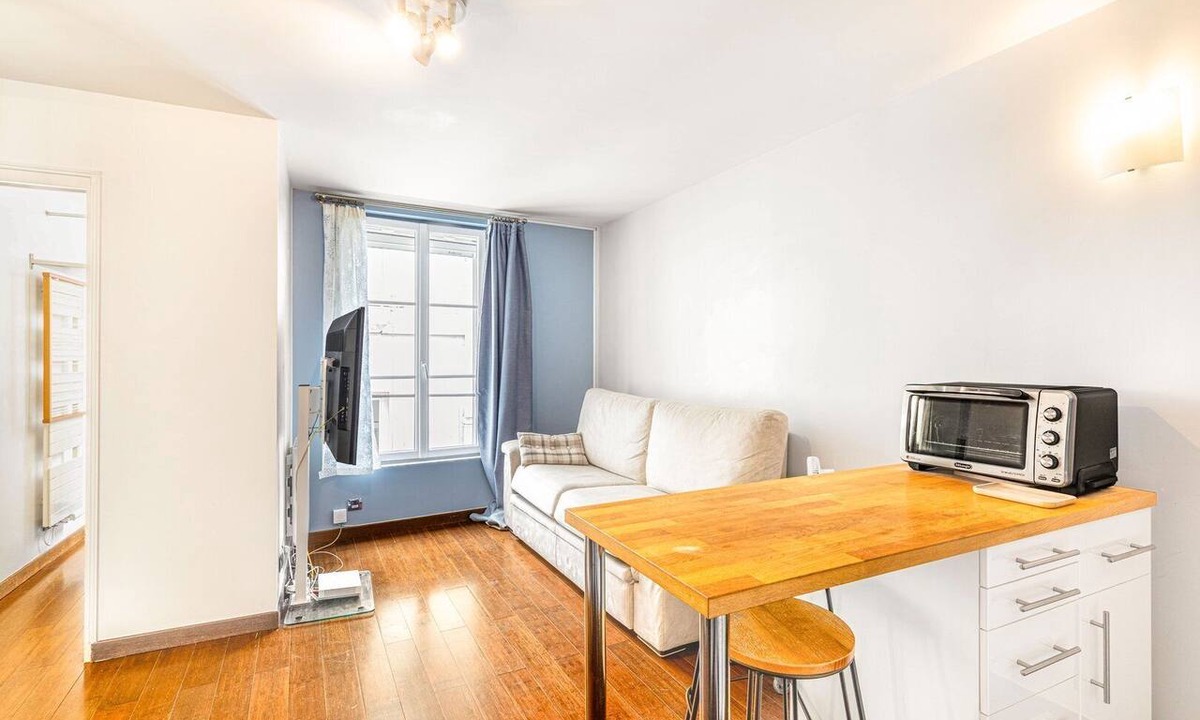 Quartier du Mail Apartment | GuestReady - cosy retreat near Louvre Museum