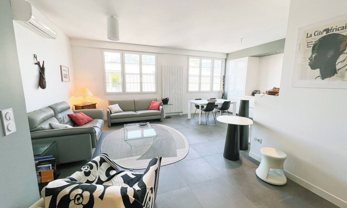 Grenoble City Centre Apartment | #GX Le Belgrade | Spacious T4 in the city centre 💎