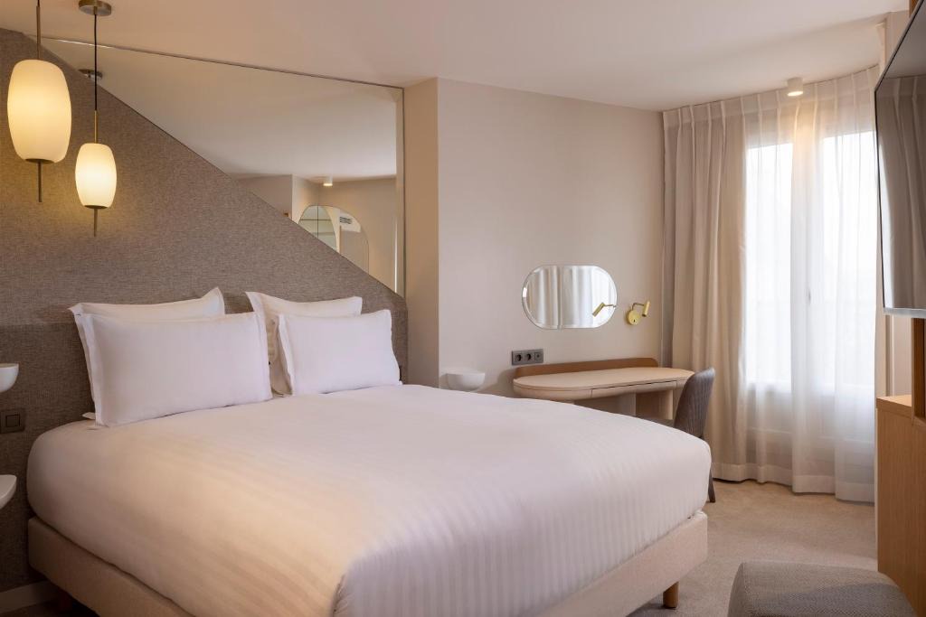 9th Arrondissement Hotel | Hôtel Beige