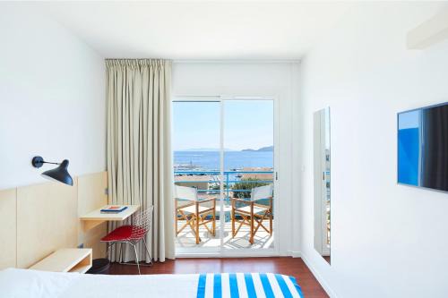 Le Lavandou Hotel | Hôtel California