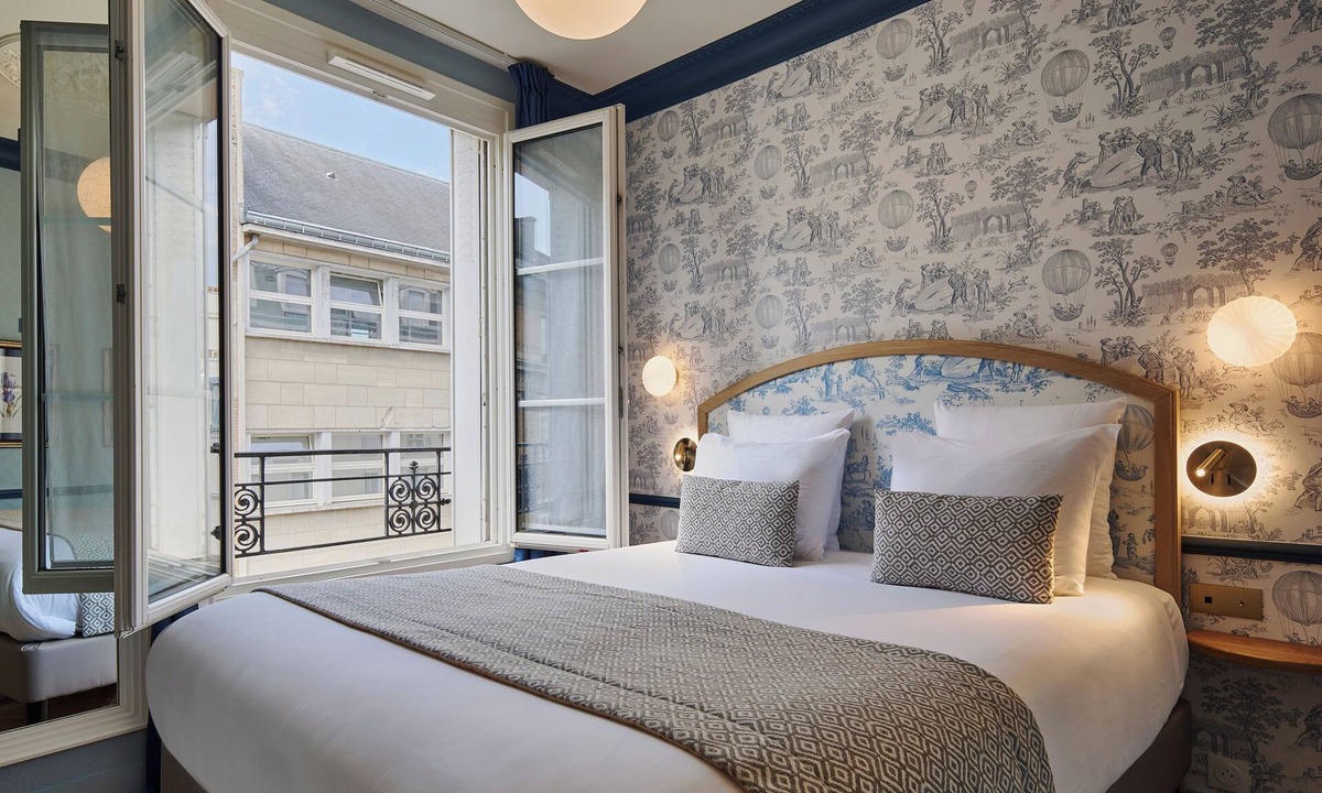 Arsenal Hotel | Hôtel de Neuve Le Marais by Happyculture