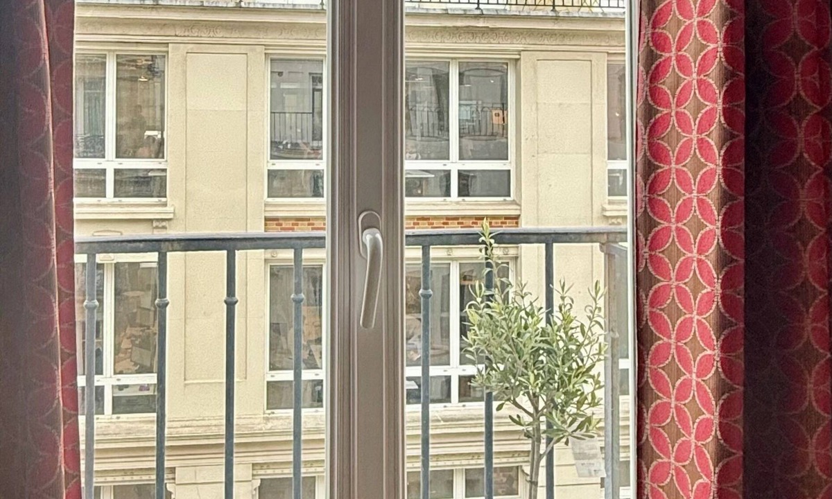 Saint-Vincent-de-Paul Hotel | Hôtel Du Brabant