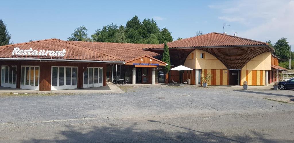 Semeac Hotel | Hôtel Eco Logis Espace Bellevue
