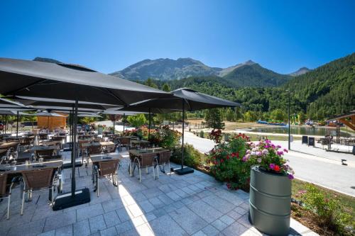 Orcieres Hotel | Hôtel et Camping O2 Orcières Outdoor Area