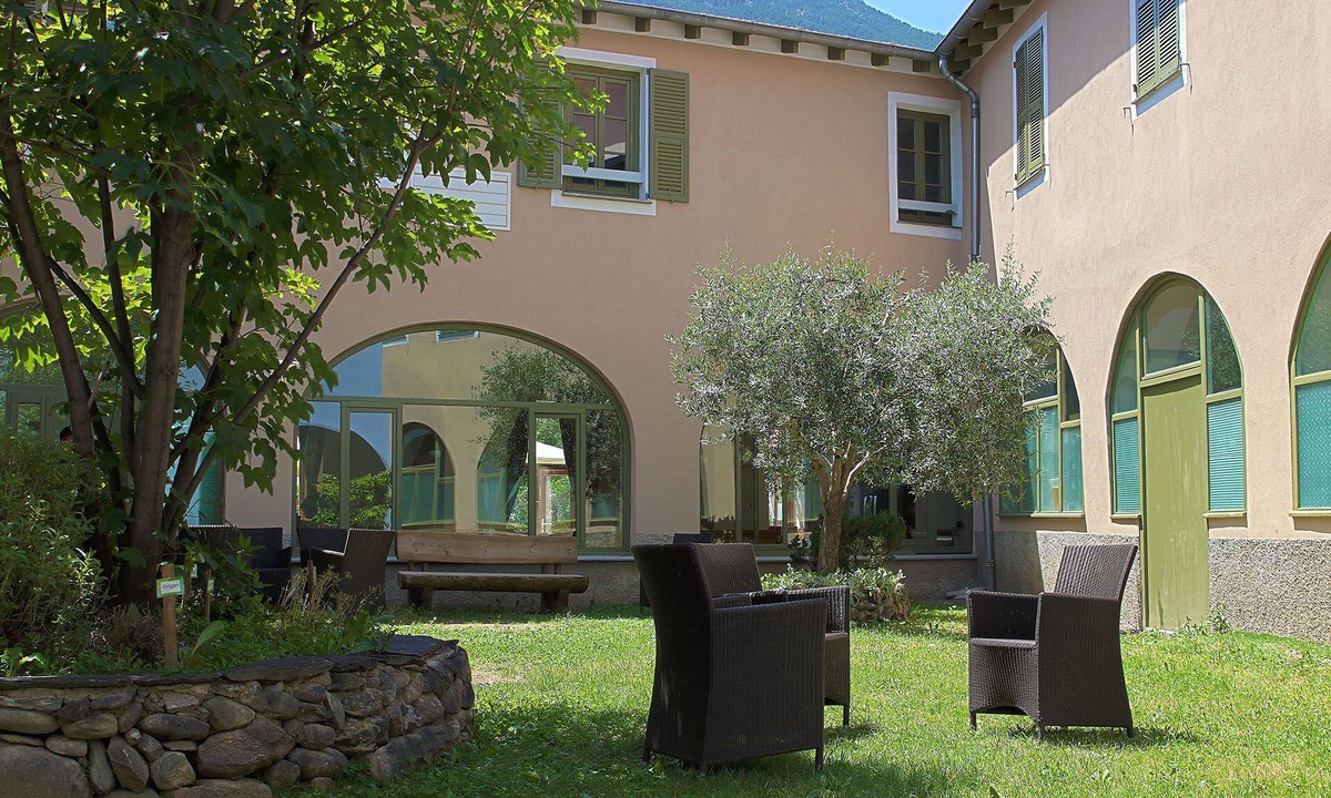 Saint-Dalmas-de-Tende Hotel | Hôtel Le Prieuré