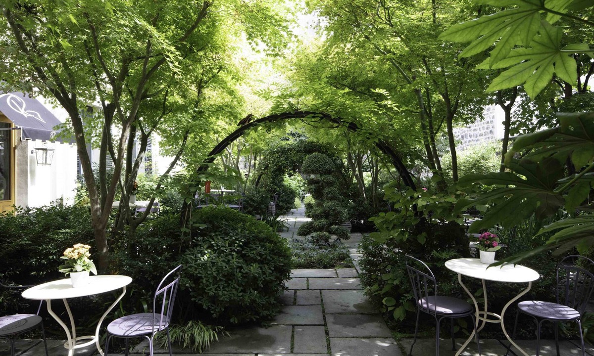 Ternes Hotel | Hôtel Regent's Garden - Astotel