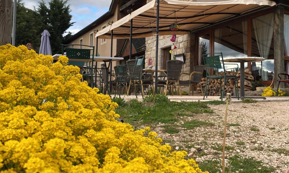 Javols Hotel | Hôtel Restaurant Le Regimbal