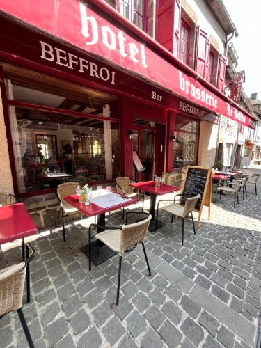 Salers Hotel | Hôtel Restaurant Le Beffroi