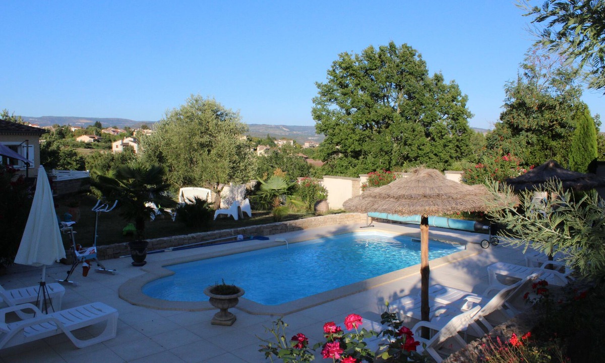 Saint-Etienne-de-Fontbellon Villa | HOLIDAY 5 * Villa les Lauriers Roses with private pool and SPA