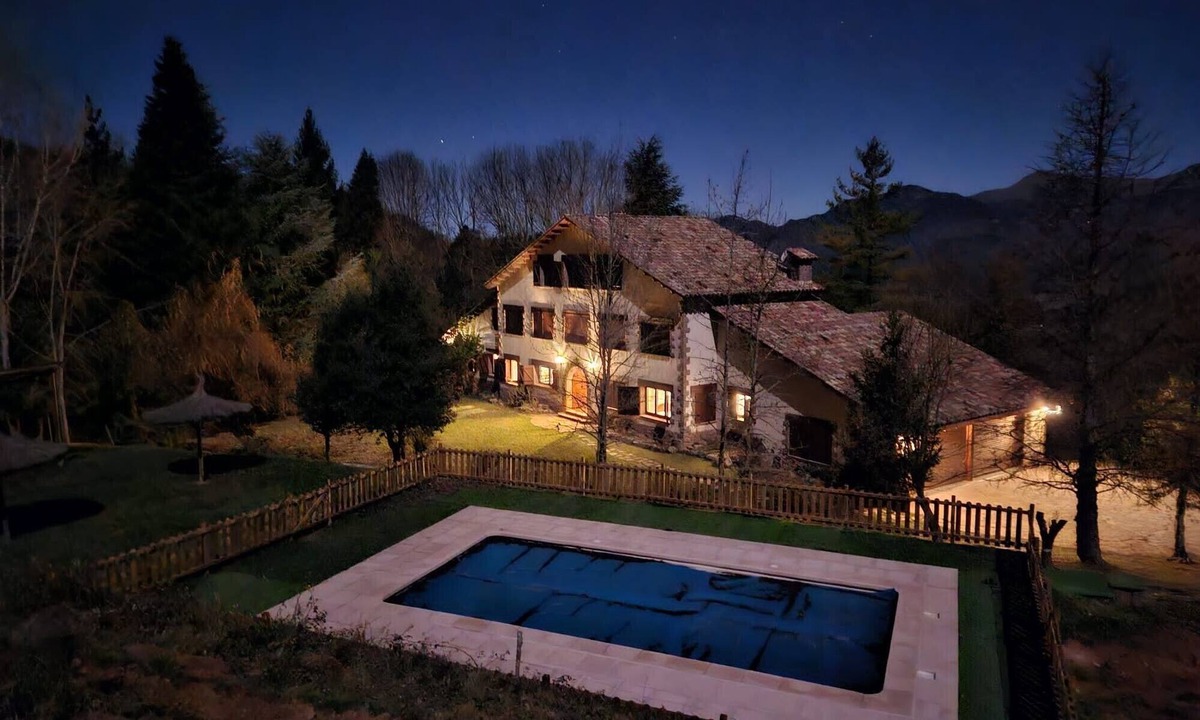 Vallfogona House | Holiday Home Can Blau with Mountain View, Pool, Garden & Wi-Fi