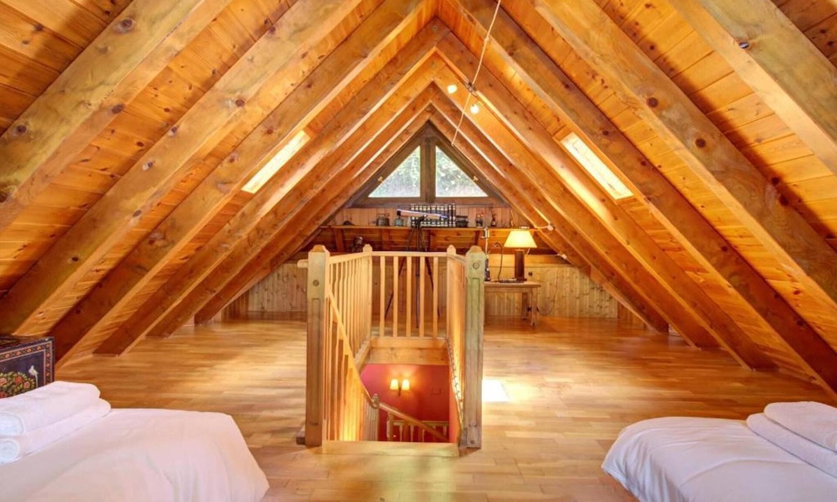 Vielha Ski Chalet | Holiday Home 'Arroquets' with Garden & Wi-Fi