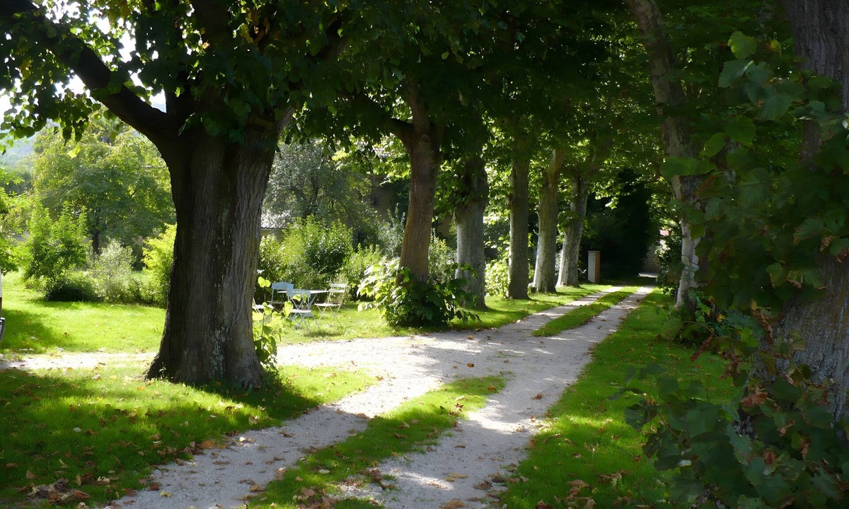 Cussac-sur-Loire House | Holiday Home 'Gîte Lou Claud En Bord De Loire' with Wi-Fi