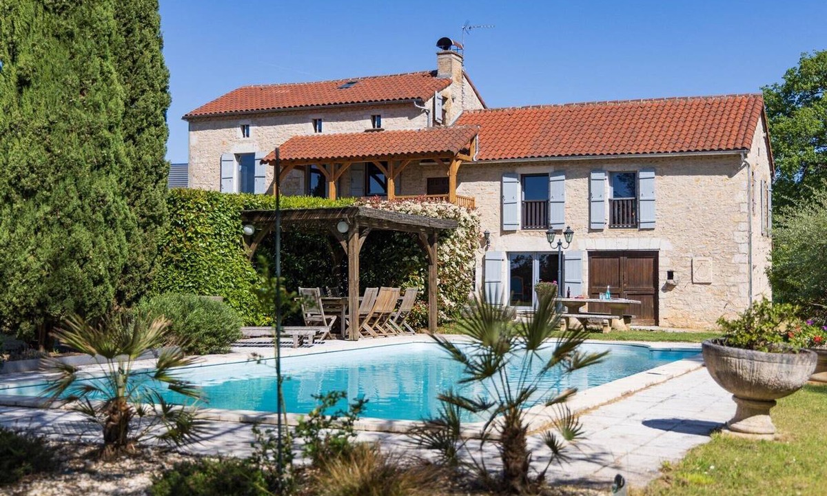 Gramat House | Holiday Home in Gramat near Padirac Cave