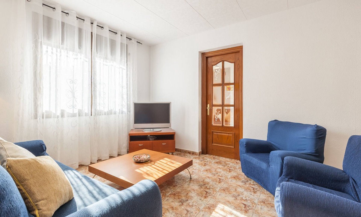 Rubi House | Holiday Home "Villa Julia" with Private Terrace, Wi-Fi and Air Conditioning