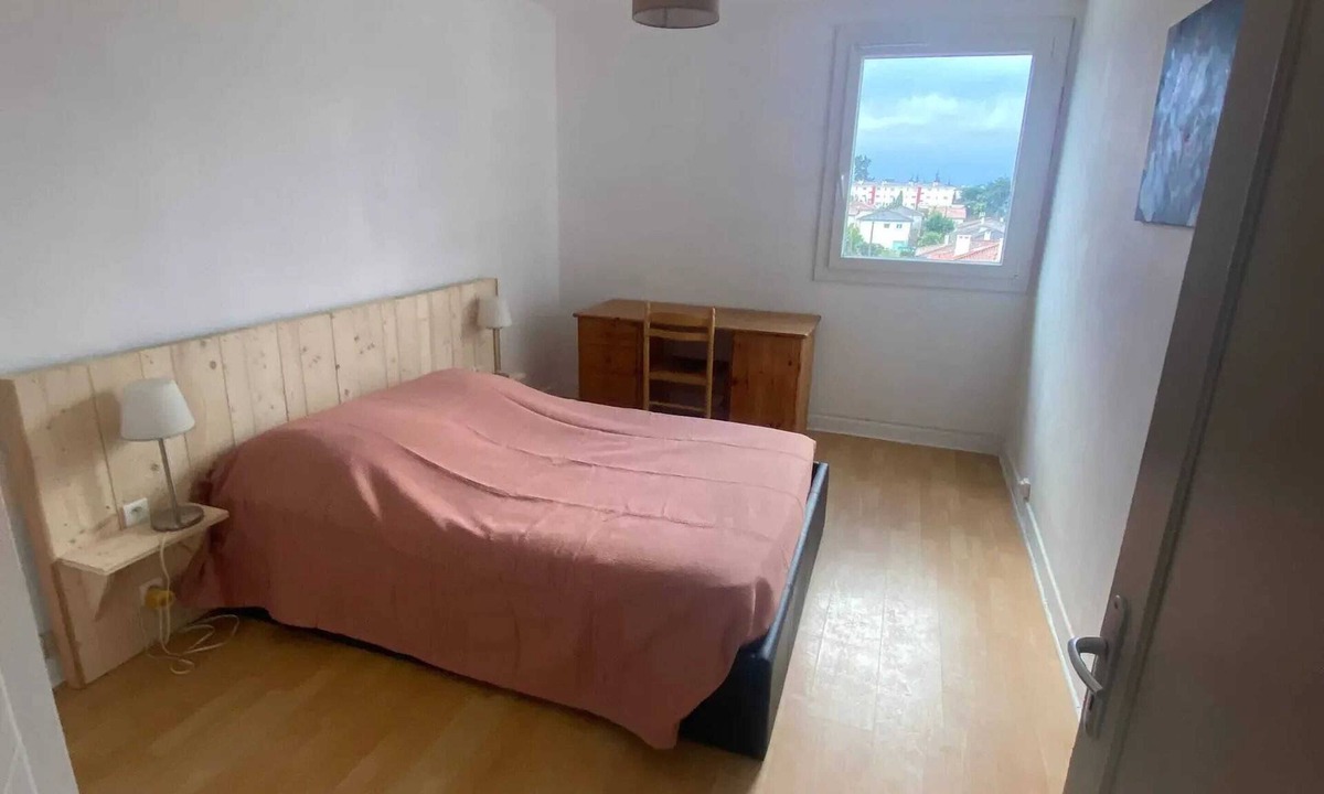Auch Apartment | Homerez - Apartment in Auch