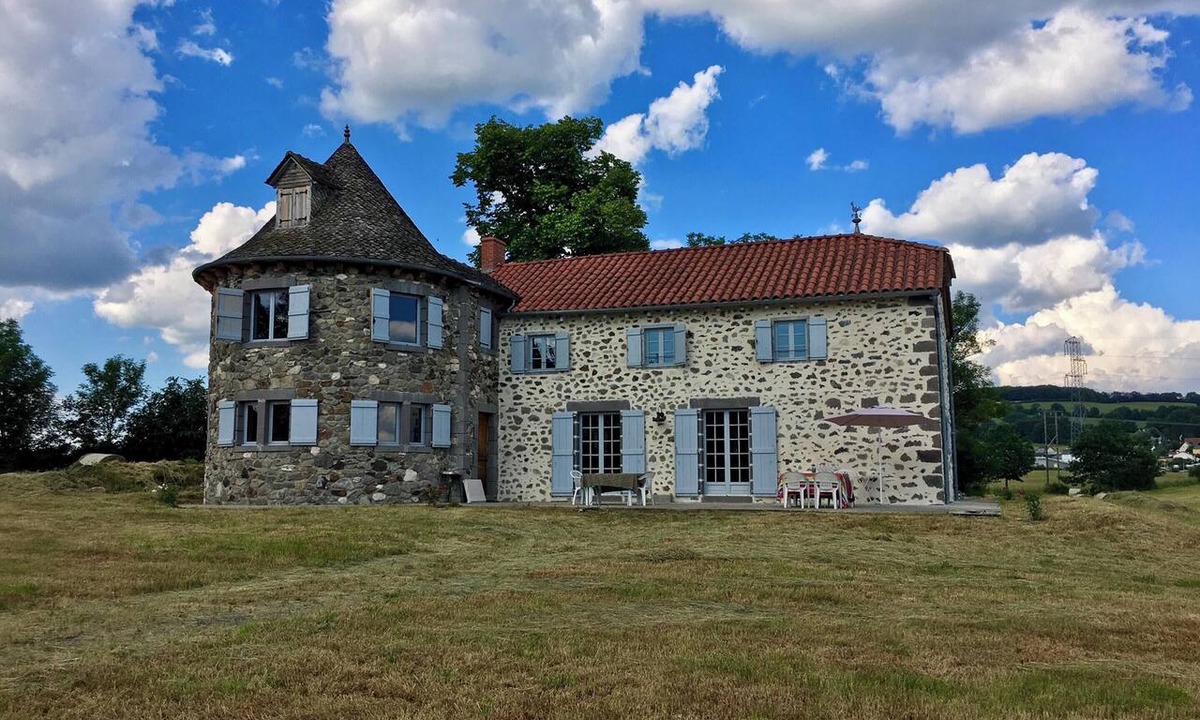Aurillac House | Homerez - House in Naucelles