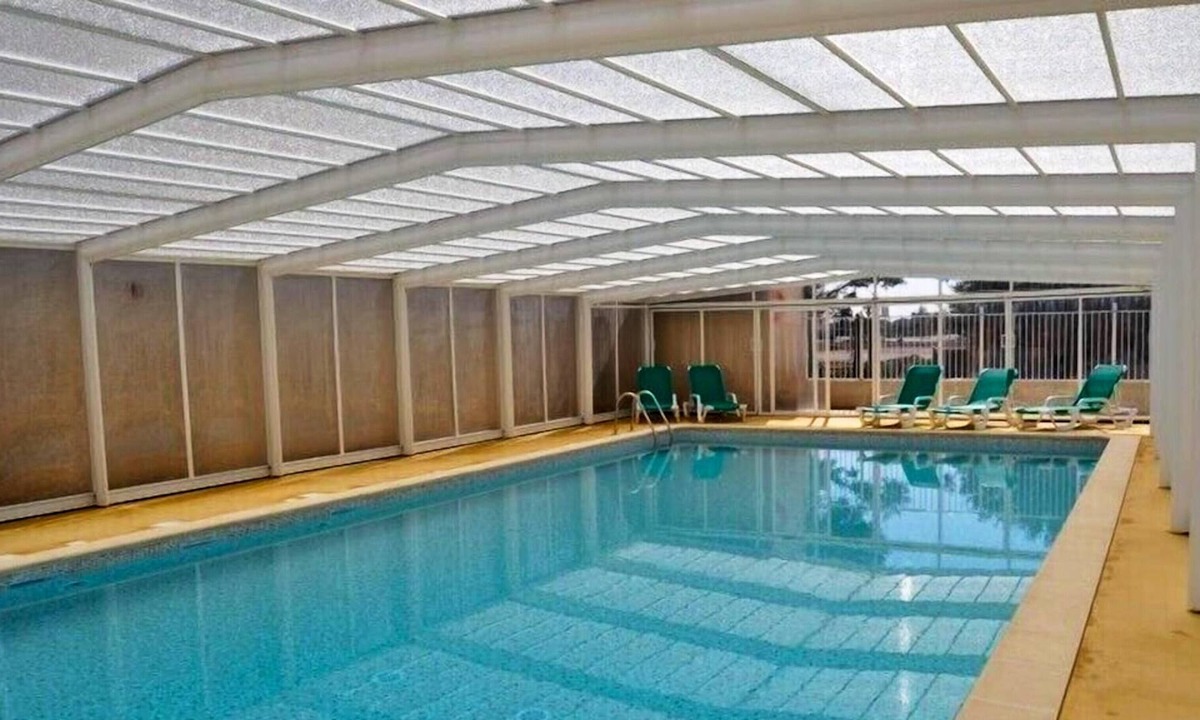 Calvisson House | Homerez - Nice house for 6 ppl. with shared pool and terrace at Calvisson