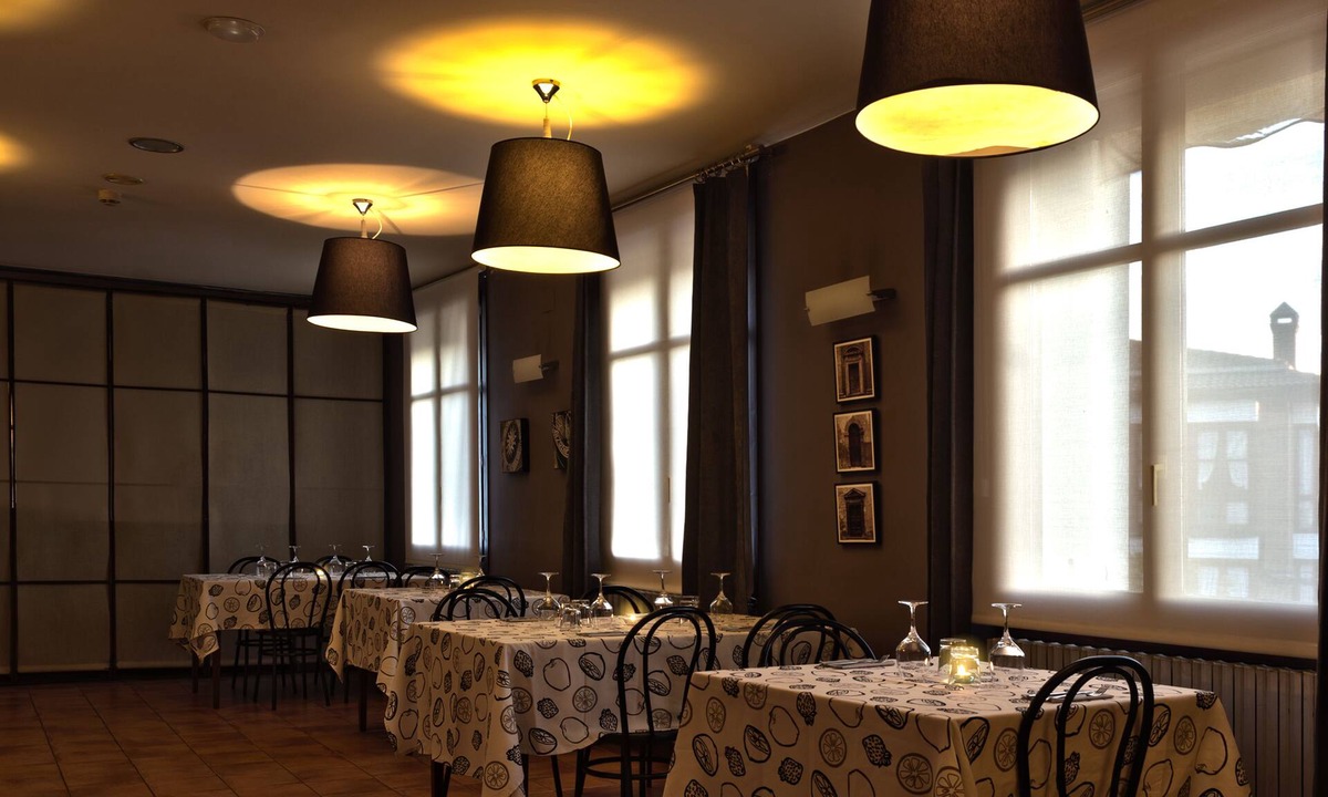 Loarre Hotel | Hospedería de Loarre