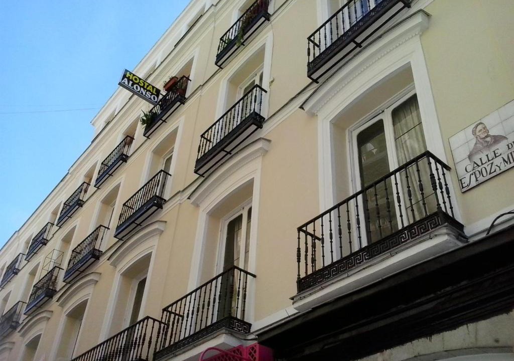 Centro House | Hostal Alonso No Limit Madrid