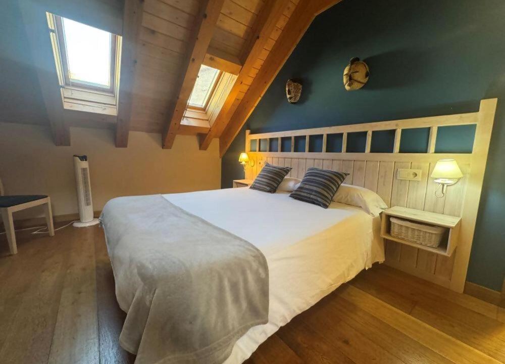 Ezcaroz House | Hostal Casa Otsoa