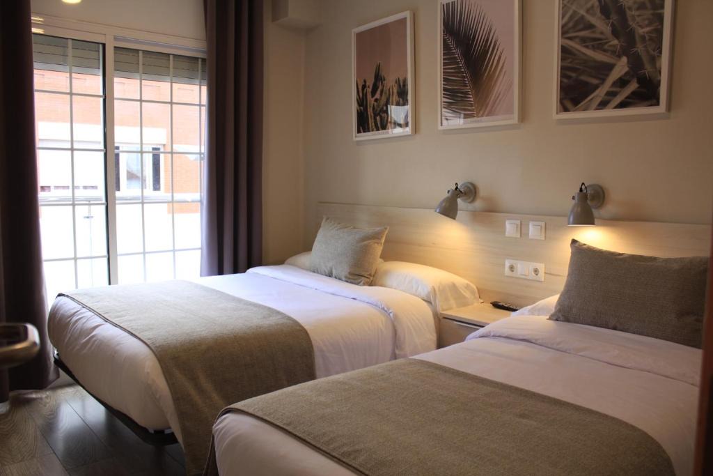 Sabadell House | Hostal La Romànica