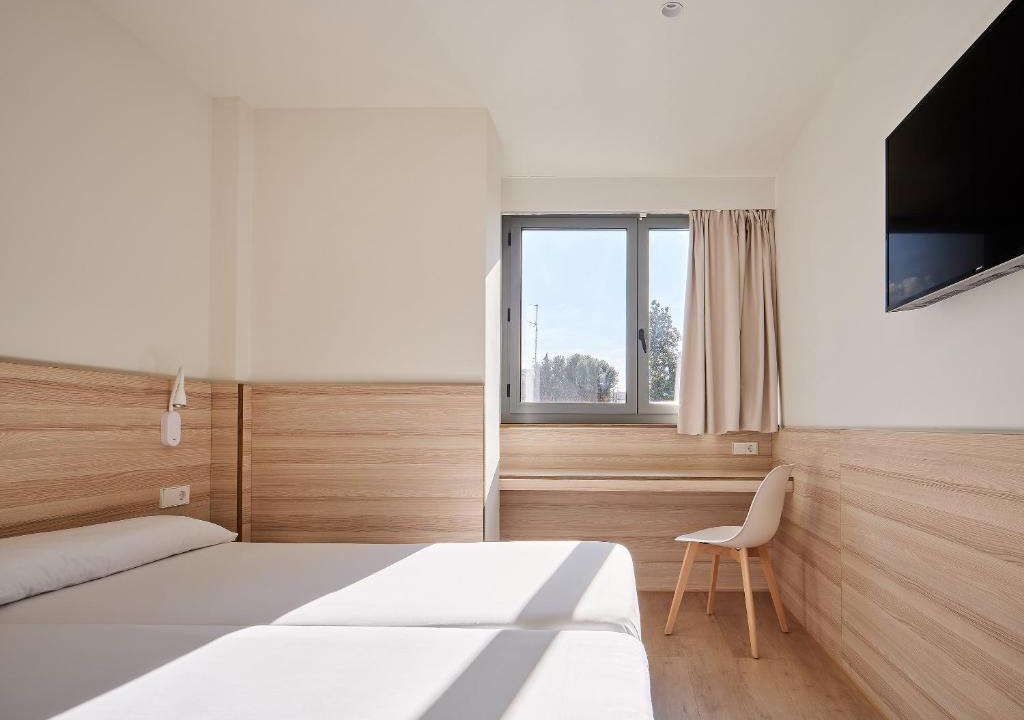 Esplugues de Llobregat House | Hostal Lami