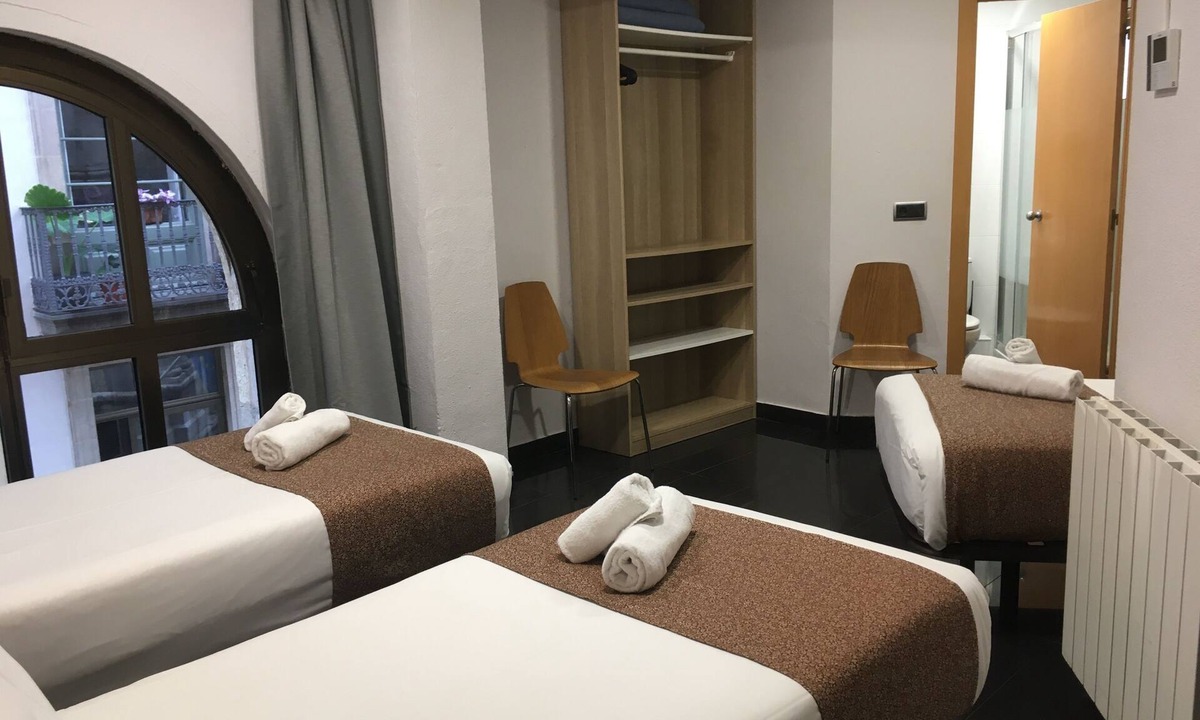 Gothic Quarter Hostel | Hostal Levante