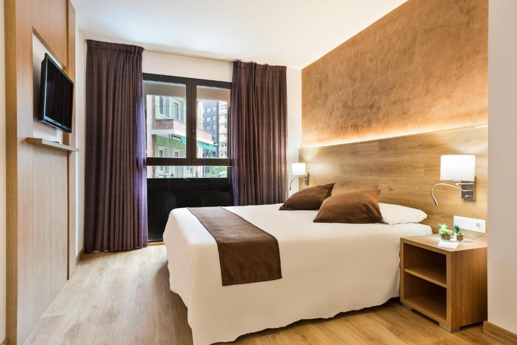 La Font de la Guatlla Hotel | Hotel Acta Azul Barcelona