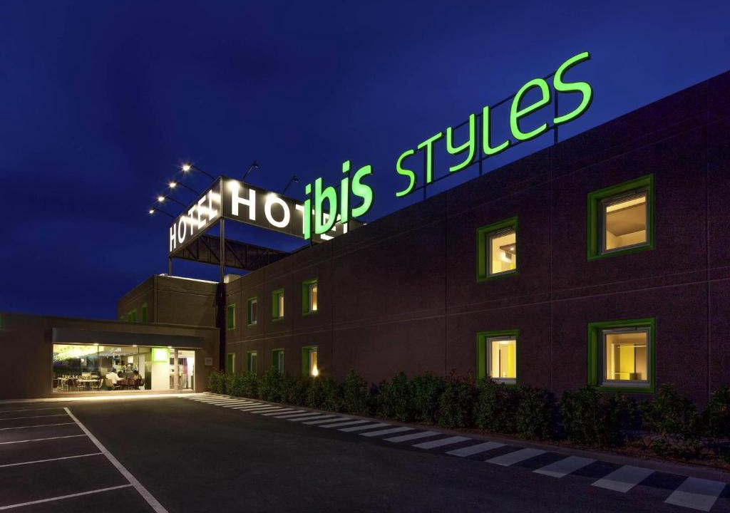 Lleida Hotel | Hotel Ibis Styles Lleida Torrefarrera