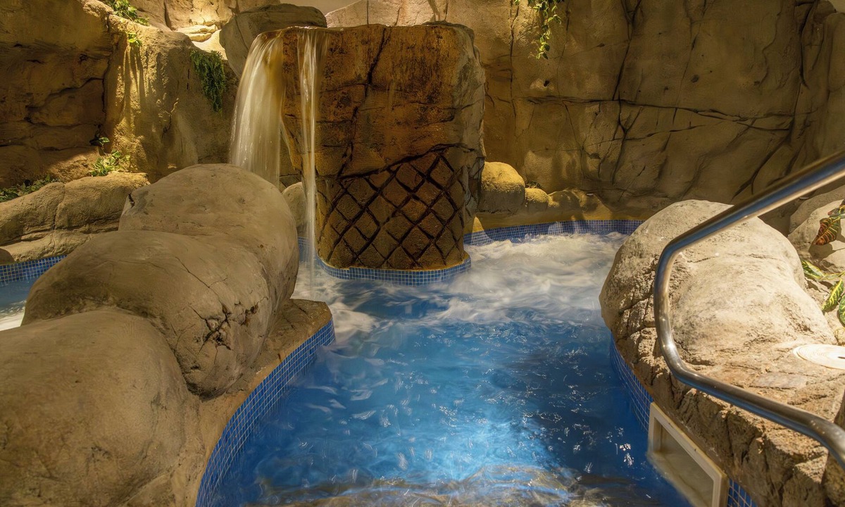 La Maternitat i Sant Ramon Hotel | Hotel ILUNION Les Corts Spa