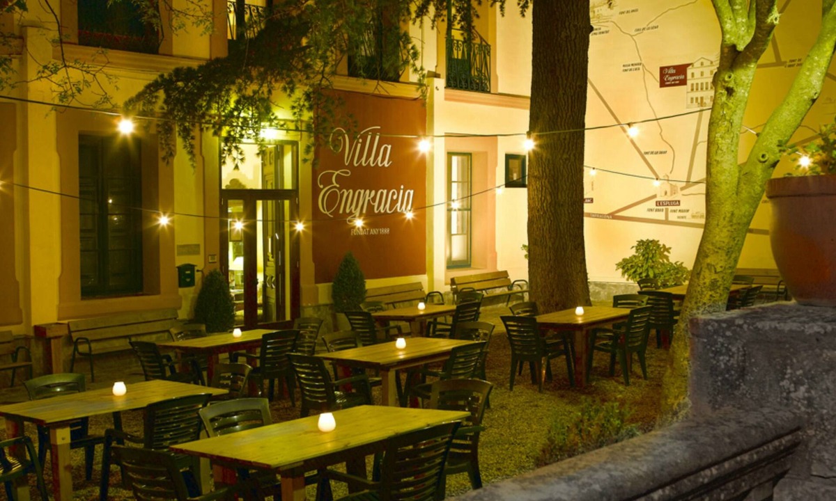 L'Espluga de Francoli Hotel | Hotel Rural y Apartamentos Villa Engracia