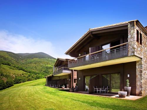 Ribes De Freser Hotel | Hotel Rural-Spa Resguard Dels Vents