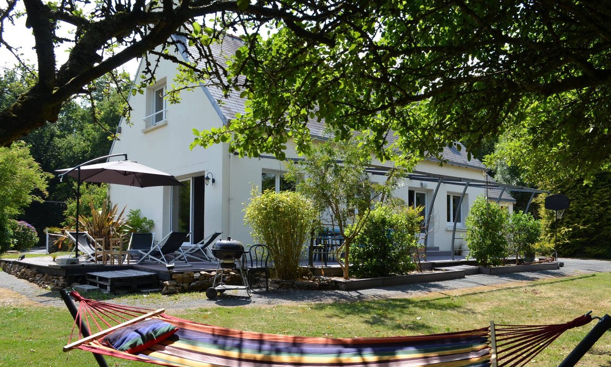 Pluguffan House | House 8 pers. ideally located between Quimper / Pont l'Abbé and the beaches