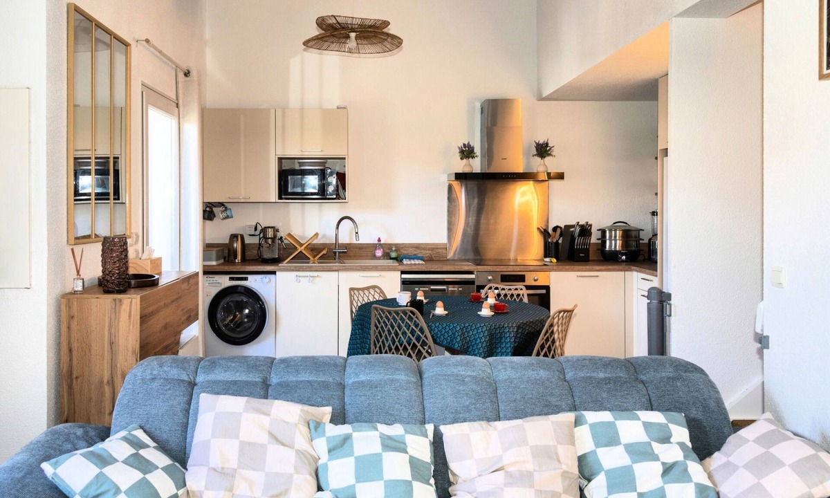 Torreilles House | House with garden and terrace, Torreilles