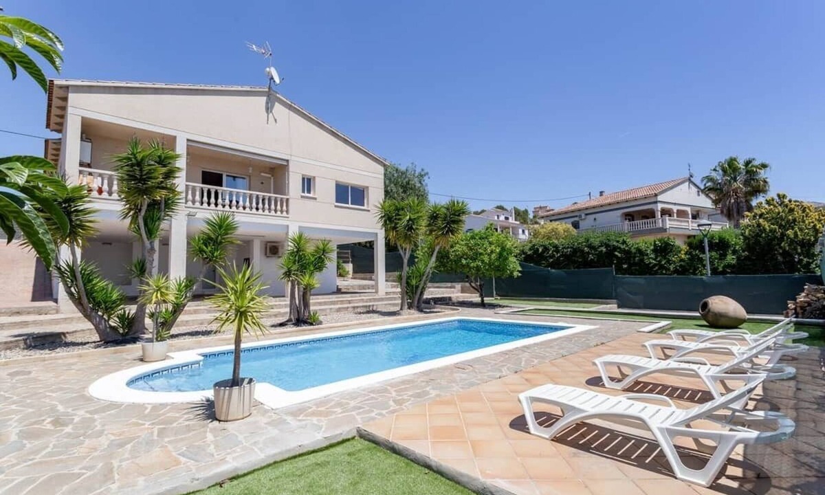 Calafell House | House with private pool and barbecue