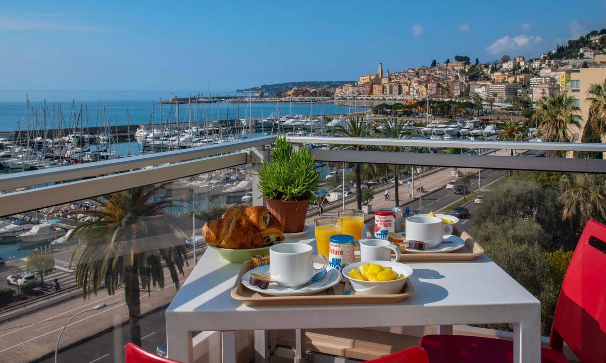 Menton Hotel | ibis budget Menton